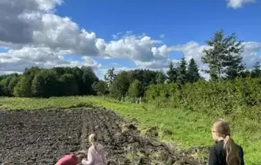 &bdquo;W naturę z kulturą&rdquo; &ndash; uczniowie Naszej Szkoły w akcji Sprzątania Świata 36