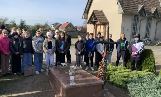 Zdjęcie do Światełko Pamięci dla Tych, Kt&oacute;rzy Odeszli