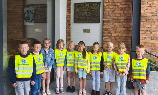 Zdjęcie do Wizyta sześciolatk&oacute;w z Gminnego Przedszkola Publicznego w Drawsku w Szkole Podstawowej w Drawsku